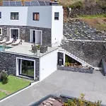 Villa Madeira Protea Retreat- With Heated Private Pool, Gym And Office Campanário