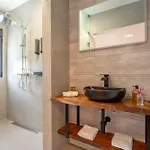 Madeira Protea Retreat- With Heated Private Pool, Gym And Office