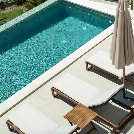 Madeira Protea Retreat- With Heated Private Pool, Gym And Office Villa