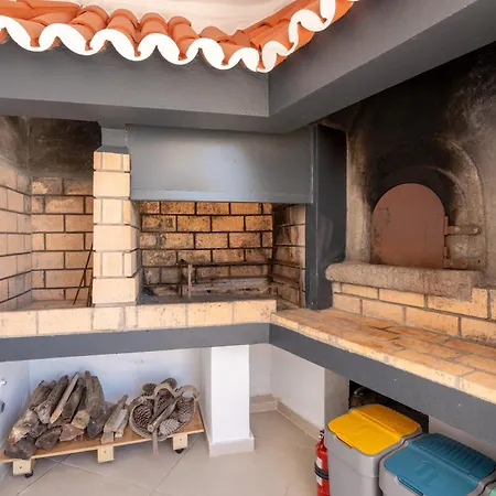 Madeira Protea Retreat- With Heated Private Pool, Gym And Office Villa Campanário