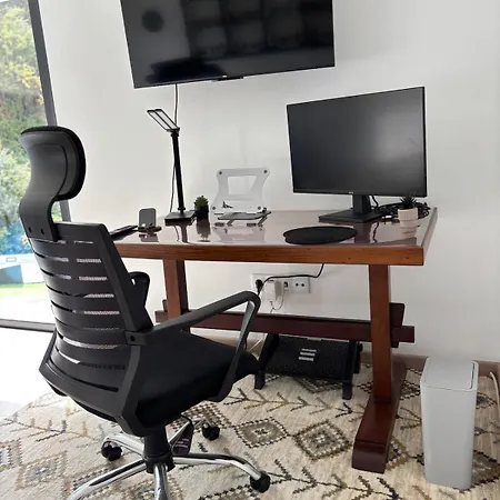Madeira Protea Retreat- With Heated Private Pool, Gym And Office Campanário