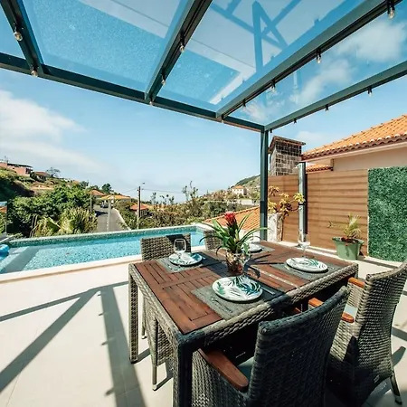 Madeira Protea Retreat- With Heated Private Pool, Gym And Office Villa Campanario