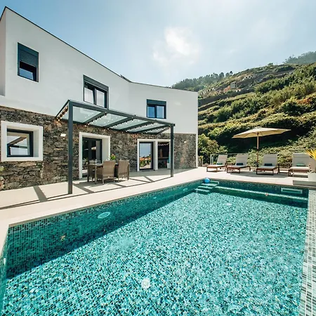 Madeira Protea Retreat- With Heated Private Pool, Gym And Office