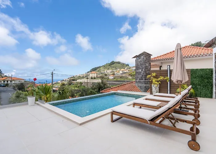 Madeira Protea Retreat- With Heated Private Pool, Gym And Office * Campanario