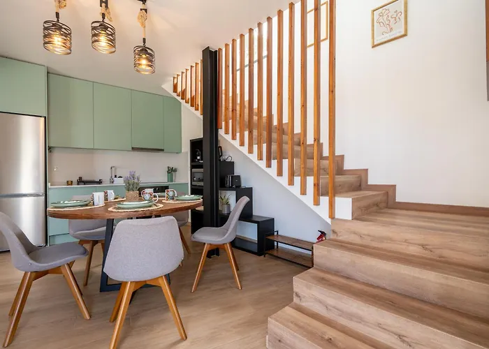 Madeira Protea Retreat- With Heated Private Pool, Gym And Office Campanário