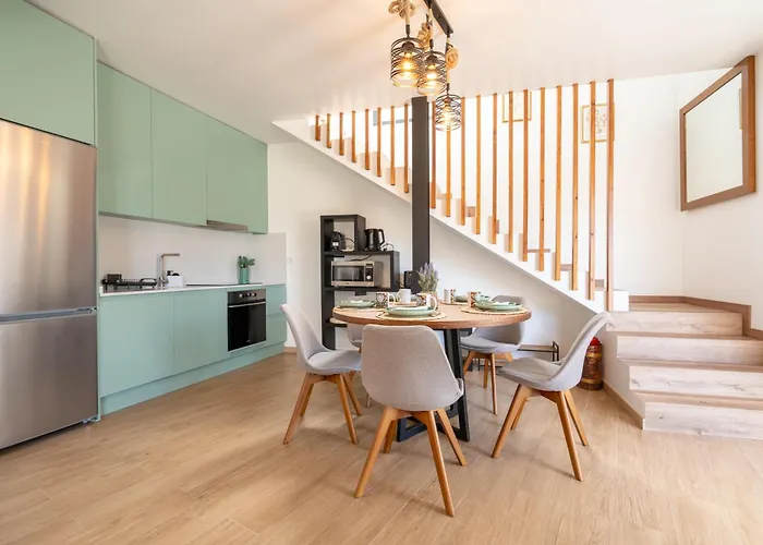 Madeira Protea Retreat- With Heated Private Pool, Gym And Office * Campanário